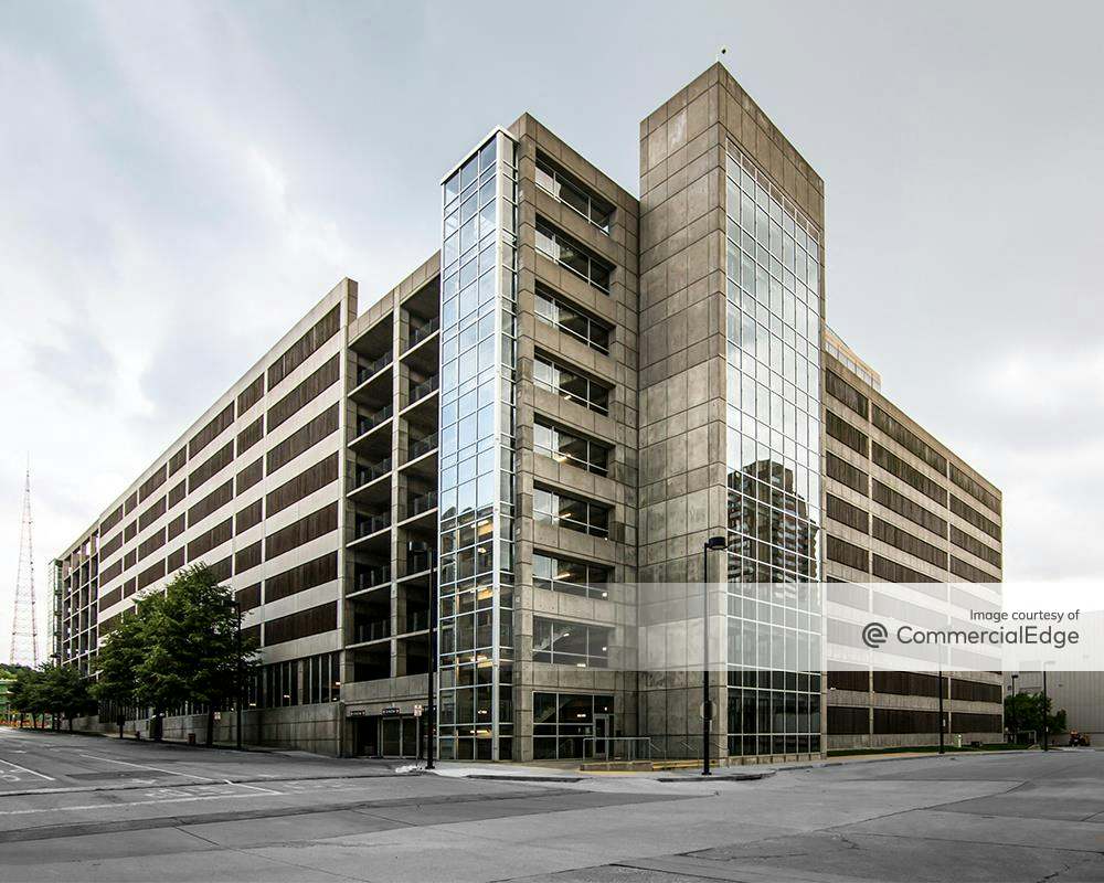 Hallmark Cards Headquarters 2501 McGee Trfy, Kansas City, MO Office